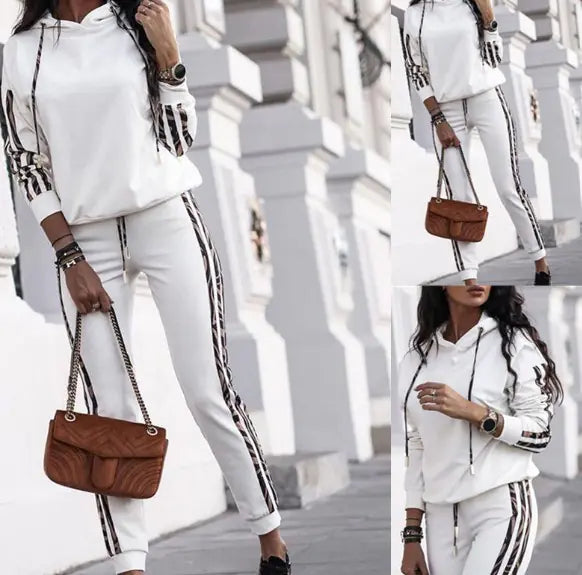 VibeWear™ Two-Piece Sportswear Set – Women’s