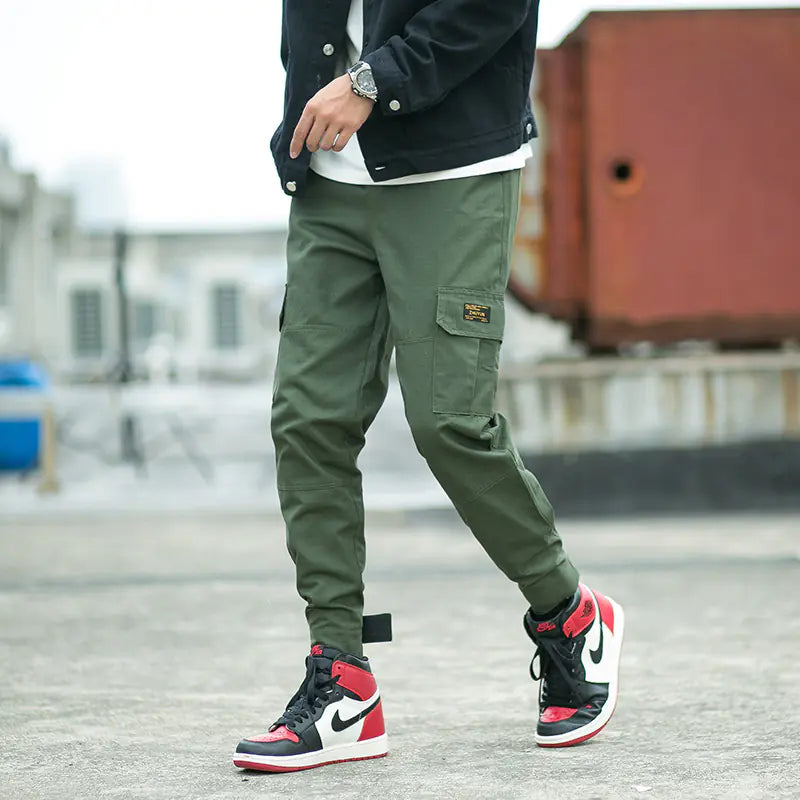 VibeWear Urban Cargo Joggers – Slim Fit Street Style Pants
